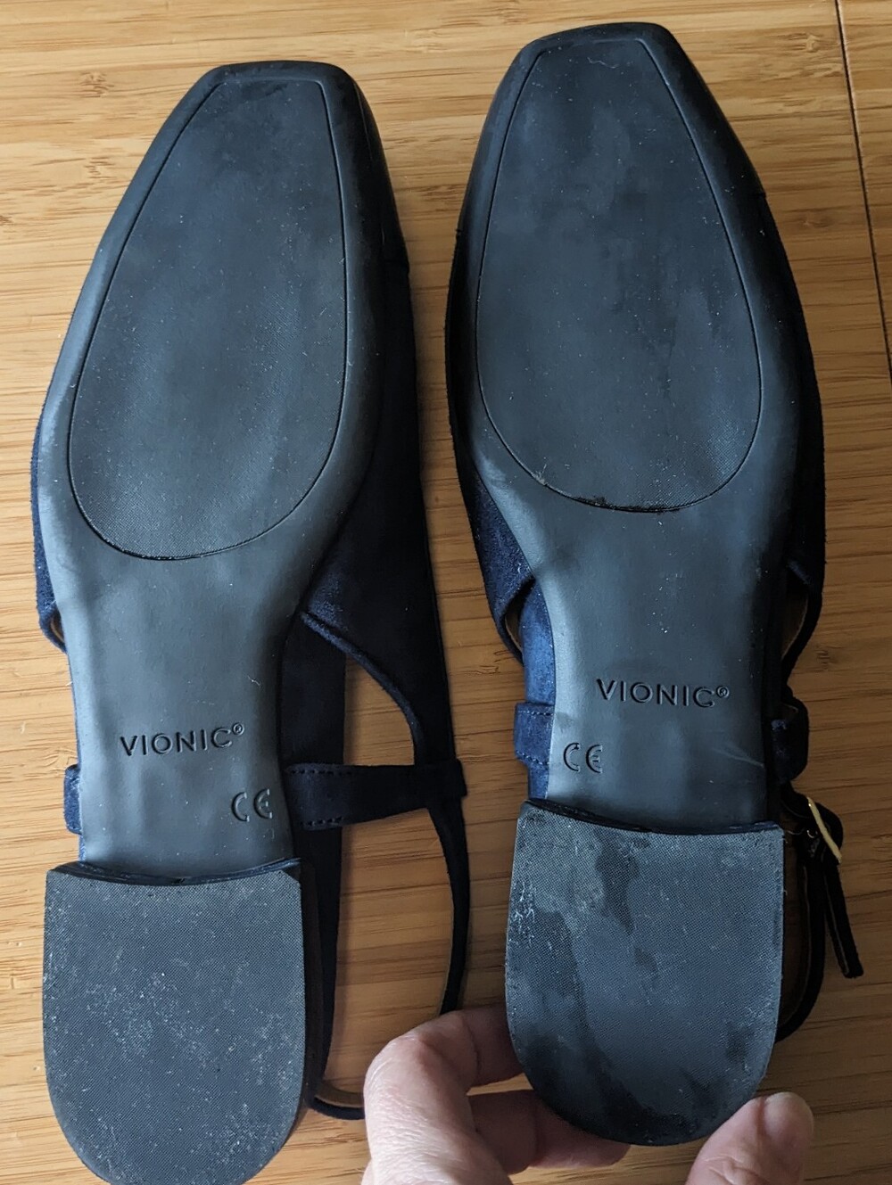 Vionic Petaluma Slingback Flat Sz 8 Blue Suede Cap-toe Classic Style + Comfort - Picture 4 of 5